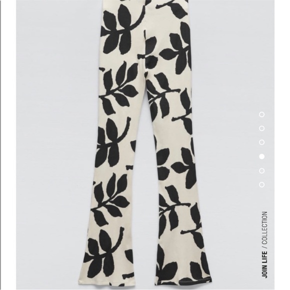 Zara Black Floral Women's Flare Jeans - Picture 4 of 5